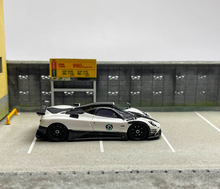 Load image into Gallery viewer, U2 1:64 White Zonda 760LH Super Racing Sports Model Diecast Resin Car Box
