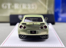 Load image into Gallery viewer, FH 1:64 Green JDM Skyline GTR R35 Racing Sports Model Diecast Metal Car New Collection