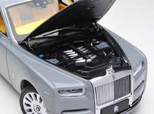Load image into Gallery viewer, 1:18 Gray Phantom VIII Luxury Sedan Model Diecast Metal Car Box New
