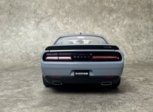 Load image into Gallery viewer, AUTOart 1:18 Gray Challenger R/T SCAT 2020 Sport Model Diecast Metal Car New