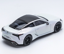 Load image into Gallery viewer, AR 1:64 Pearl White 2018 LC500 Coupe Sports Model Diecast Metal Car New Collection