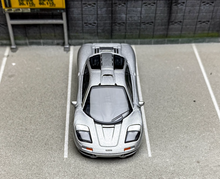 Load image into Gallery viewer, MINIGT 1:64 Silver F1 Super Racing Sports Model Diecast Metal Car #555 New