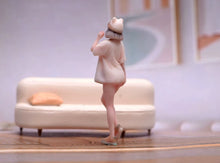 Load image into Gallery viewer, 1:64 Painted Figure Model Miniature Resin Diorama Toy Sand Kitten Girl Pretty