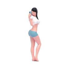 Load image into Gallery viewer, 1:64 Painted Figure Model Miniature Resin Diorama Sand Selfie Sexy Lady Girl Toy