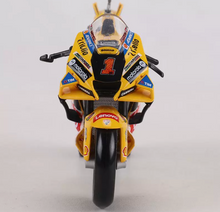 Load image into Gallery viewer, Maisto 1:18 2023 Motor GP #1 Motorcycle Bike Sports Model Diecast ABS New Collection