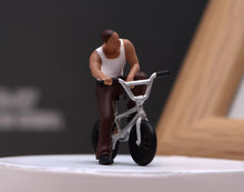 Load image into Gallery viewer, 1:64 Painted Figure Model Miniature Resin Diorama Toy Ganster Men Set Street