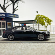 Load image into Gallery viewer, Master 1:64 S450 W222 Luxury Sedan Sports Model Diecast Metal Car