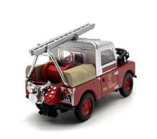 Load image into Gallery viewer, 1:76 1950 88 SUV Fire Truck Vintage Classic Model Diecast Metal Car