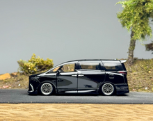 Load image into Gallery viewer, Minigt 1:64 Black Alphard Mini Van MPV VIP Sports Model Diecast Metal Car New Collection