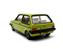 Load image into Gallery viewer, 1:76 Green Austin Mini Metro Classic Hatchback Model Diecast Metal Car New Collection