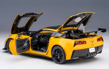 Load image into Gallery viewer, AUTOart 1:18 Yellow CORVETTE C7 ZR1 Racing Sports Model Diecast Metal Car