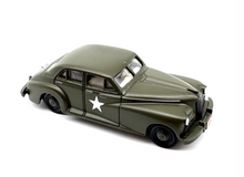 Load image into Gallery viewer, 1:87 Green Military Army Packard Vintage Classic Model Diecast Metal Car New Collection