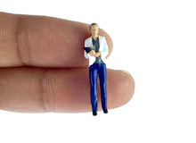 Load image into Gallery viewer, 1:64 Painted Figure Model Miniature Resin Diorama Sand Bussiness Man Lady Set New