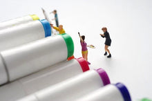 Load image into Gallery viewer, 1:64 Painted Figure Model Miniature Resin Diorama Sand Artists Painters Art Set