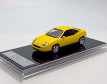 Load image into Gallery viewer, Carport 1:64 Yellow 1996 Type 175 20V Coupe Sports Model Diecast Metal Car New Collection