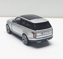 Load image into Gallery viewer, Masdi 1:64 2020 Silver Range Rover SUV ORV Sports Model Diecast Metal Car New Collection