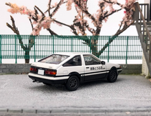 Load image into Gallery viewer, HJ 1:64 JDM White AE86 Trueno Engine Initial D Model Diecast Metal Car New