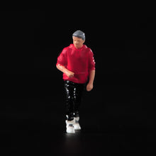 Load image into Gallery viewer, 1:64 Painted Figure Model Miniature Resin Diorama Sand Causual Boy Red Walking New