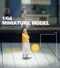 Load image into Gallery viewer, 1:64 Painted Figure Mini Model Toy Miniature Car Scenes Resin Girl Caual Wear