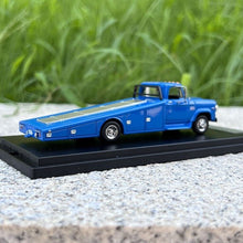 Load image into Gallery viewer, SW 1:64 D300 Ramp Truck Diecast Model Metal Car Box
