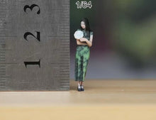 Load image into Gallery viewer, 1:64 Painted Figure Model Miniature Resin Diorama Sand Qipao Beauty Lady Girl