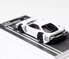 Load image into Gallery viewer, DCM 1:64 White F40 Custom Racing Sports Model Diecast Metal Car New Collection
