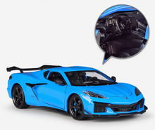 Load image into Gallery viewer, WELLY 1:24 2023 Corvette Z06 Muscle Racing Sports Model Diecast Metal Car New