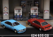 Load image into Gallery viewer, SW 1:64 Blue E24 635 CSI Couple Classic Sports Model Diecast Metal Car New