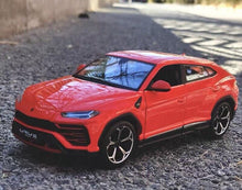 Load image into Gallery viewer, Maisto 1:24 Red URUS SUV Racing Sports Model Toy Diecast Metal Car BN