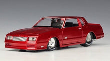 Load image into Gallery viewer, Maisto 1:24 1986 Monte Carlo SS Muscle Sports Model Toy Diecast Metal Car BN