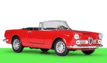 Load image into Gallery viewer, WELLY 1:24 1960 Romeo 2600 Spider Convertible Sports Model Diecast Metal Car