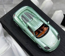 Load image into Gallery viewer, Deepmaker 1:64 Green Carrera GT Sports Model Diecast Resin Car New Collection