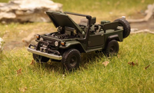 Load image into Gallery viewer, RM 1:64 Green Land Cruiser FJ40 J40 LC40 Pickup Model Diecast Metal Car New