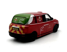 Load image into Gallery viewer, 1:76 Red TX5 Taxi UK Prototype Model Diecast Metal Car New