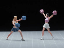 Load image into Gallery viewer, 1:64 Painted Figure Mini Model Miniature Resin Diorama Sand Cheerleading Team New