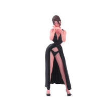 Load image into Gallery viewer, 1:64 Painted Figure Model Miniature Resin Diorama Sand Morden Girl Black Dress