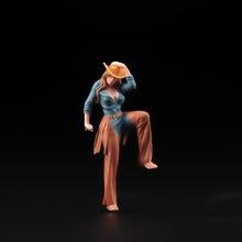 Load image into Gallery viewer, 1:64 Painted Figure Model Miniature Resin Diorama Cowgirl Standing On One Foot New