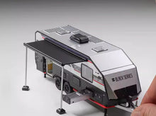 Load image into Gallery viewer, XCARTOYS 1:64 Black Series HQ21 Off Road Trailer RV Model Diecast Metal Car
