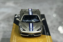 Load image into Gallery viewer, TOC 1:64 Gold FE458 Speciale Sports Model Diecast Metal Car New Collection