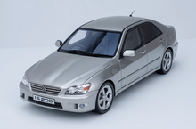 Load image into Gallery viewer, Otto 1:18 JDM Silver IS200 Sedan Sports Model Diecast Resin Car New
