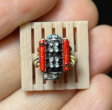 Load image into Gallery viewer, 1:64 3D 427 V8 Engine Garage Mechanic Display Model Resin For Car New