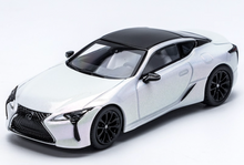 Load image into Gallery viewer, AR 1:64 Pearl White 2018 LC500 Coupe Sports Model Diecast Metal Car New Collection