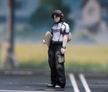 Load image into Gallery viewer, 1:64 Painted Figure Model Miniature Resin Sand Diorama Skate Board Boy Cool