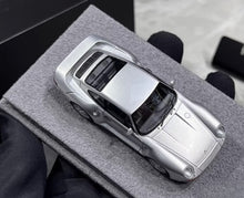 Load image into Gallery viewer, DPM 1:64 Silver 959 Classic Racing Sports Model Diecast Resin Car New Collection