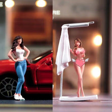 Load image into Gallery viewer, 1:64 Painted Figure Model Miniature Resin Diorama Sand Sexy Hot Girl Lady Shower Collection