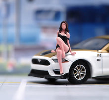 Load image into Gallery viewer, 1:64 Painted Figure Model Miniature Resin Diorama Sand Toy Black Dress Girl Sexy