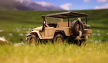 Load image into Gallery viewer, RM 1:64 Beige Land Cruiser FJ40 J40 LC40 Pickup Model Diecast Metal Car New