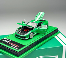 Load image into Gallery viewer, GLAMCRAFT 1:64 Green 812C Sports Open Model Diecast Metal Car New Collection