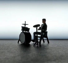Load image into Gallery viewer, 1:64 Painted Figure Mini Model Miniature Resin Diorama Sand Drum Drummer Set Man