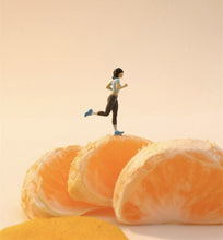 Load image into Gallery viewer, 1:64 Painted Figure Model Miniature Resin Diorama Toy Sand Running People Sports